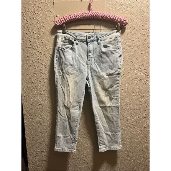 Judy Blue Skinny Fit Capri Jeans Woman’s Size 28 - Picture 1 of 16